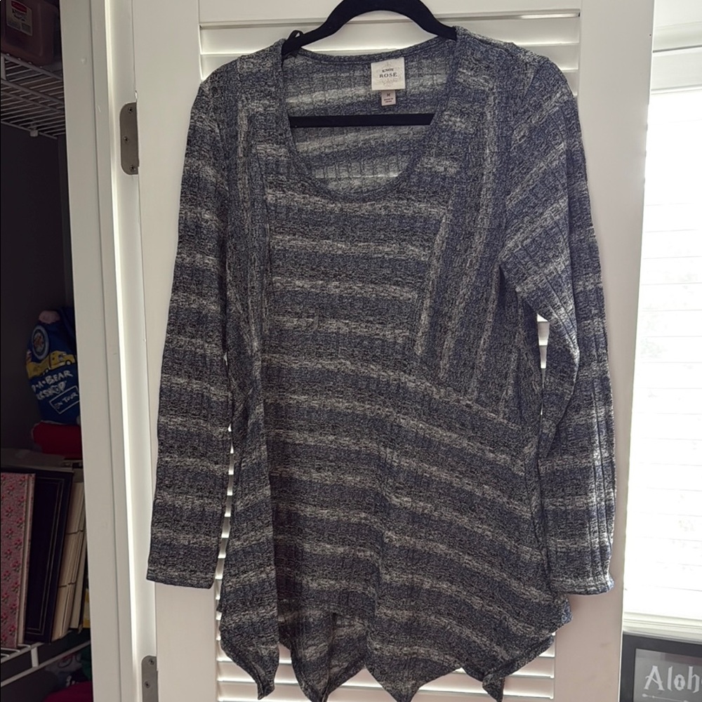 Knox Rose Women's Striped Gray Sweater